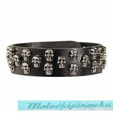 Skull Stud Corium Choker Bracelet