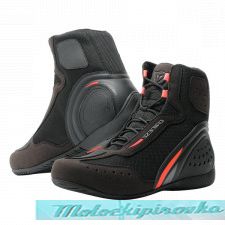 DAINESE MOTORSHOE D1 AIR - BLACK/FLUO-RED/ANTHRACITE мотоботы муж 39